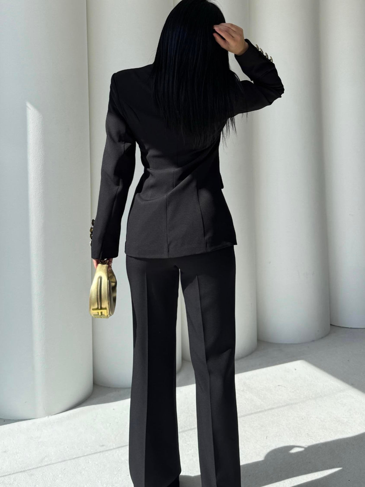 Honoria - Completo Giacca Pantalone Palazzo Bottoni Dorati