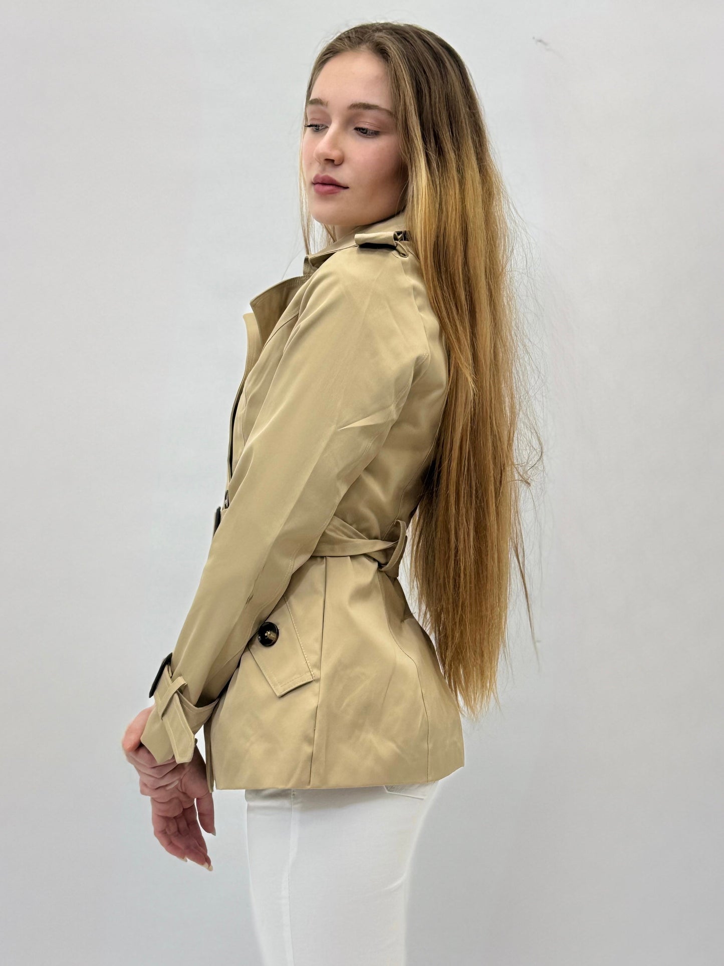 Kassandra - Giacca trench corta da donna elegante