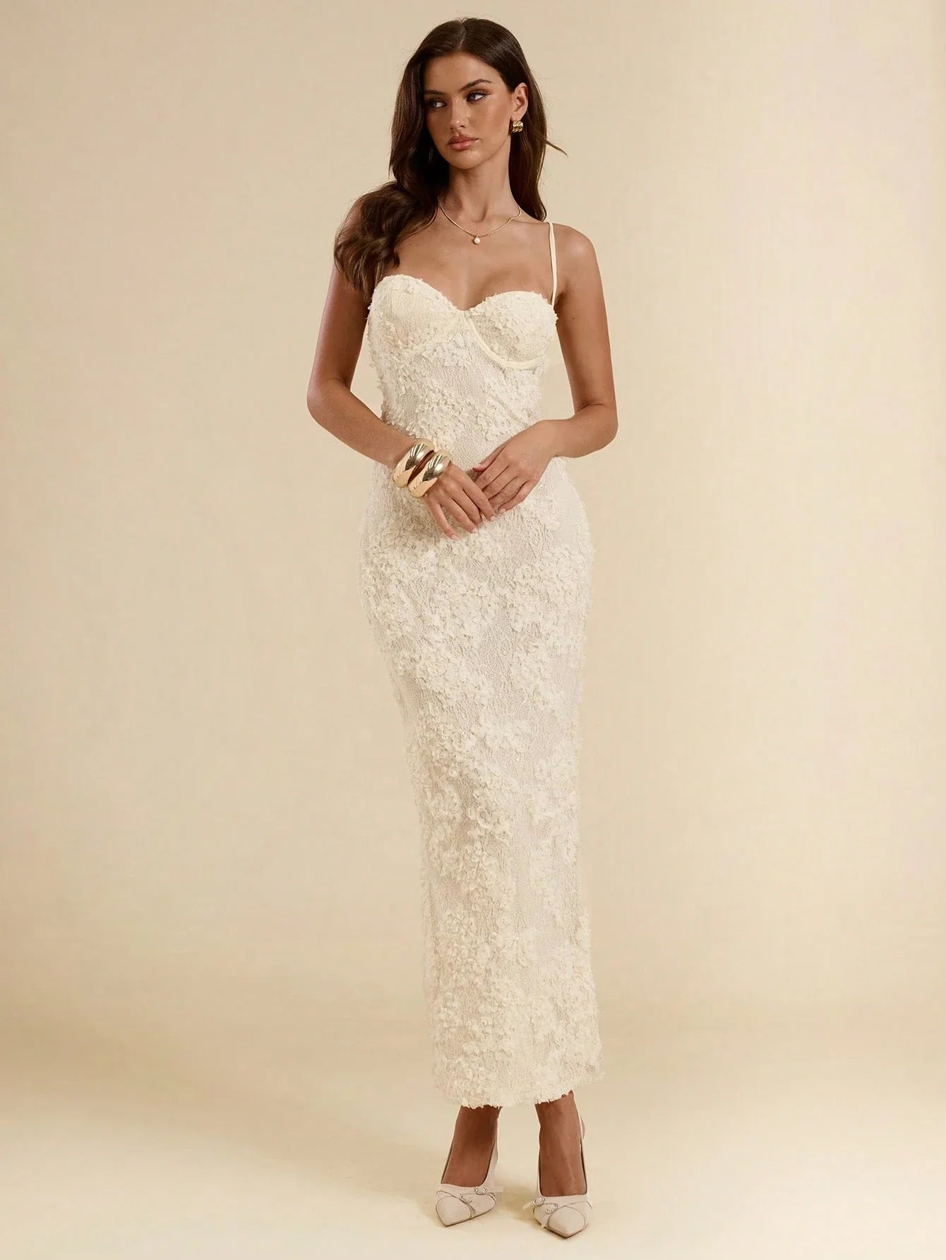 Isadora - Abito Lungo Pizzo Scollo Cuore Donna Elegante