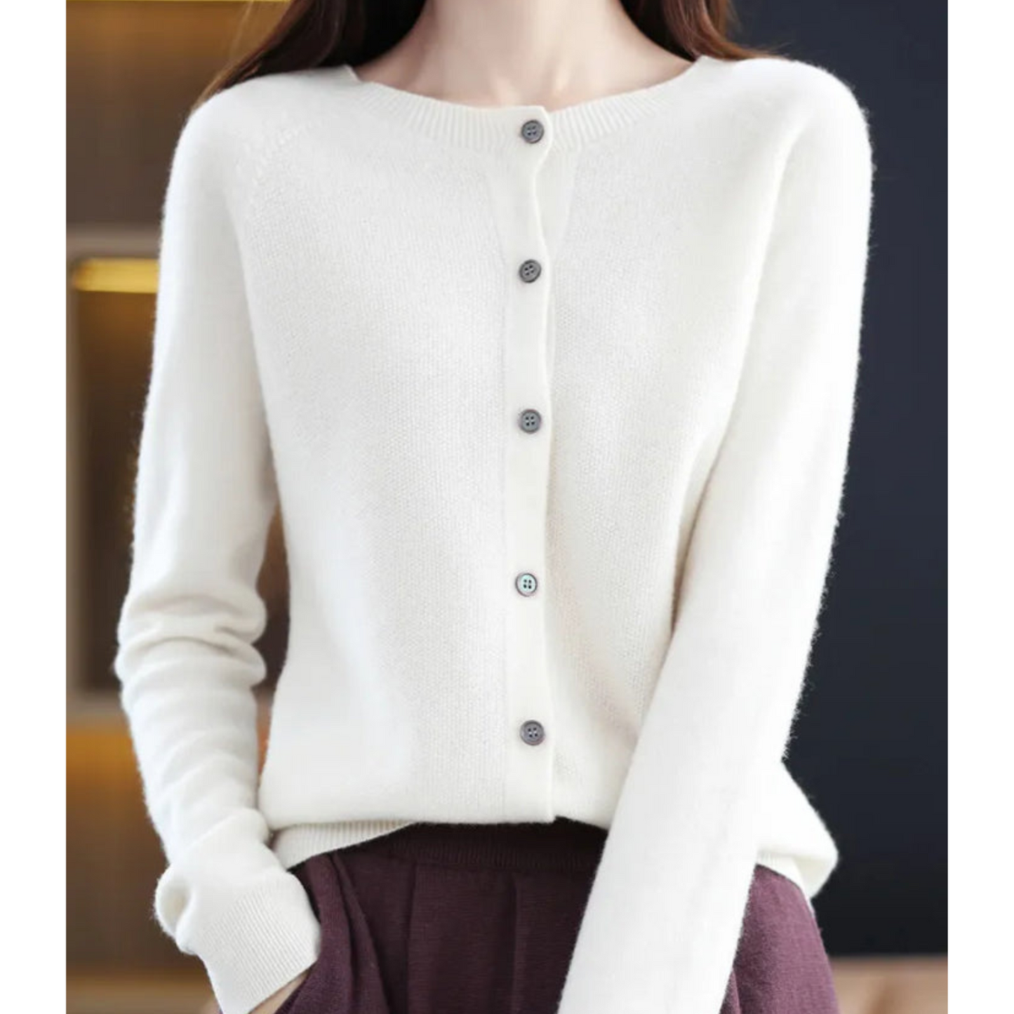 Aurelia - Cardigan girocollo in pura lana merino donna