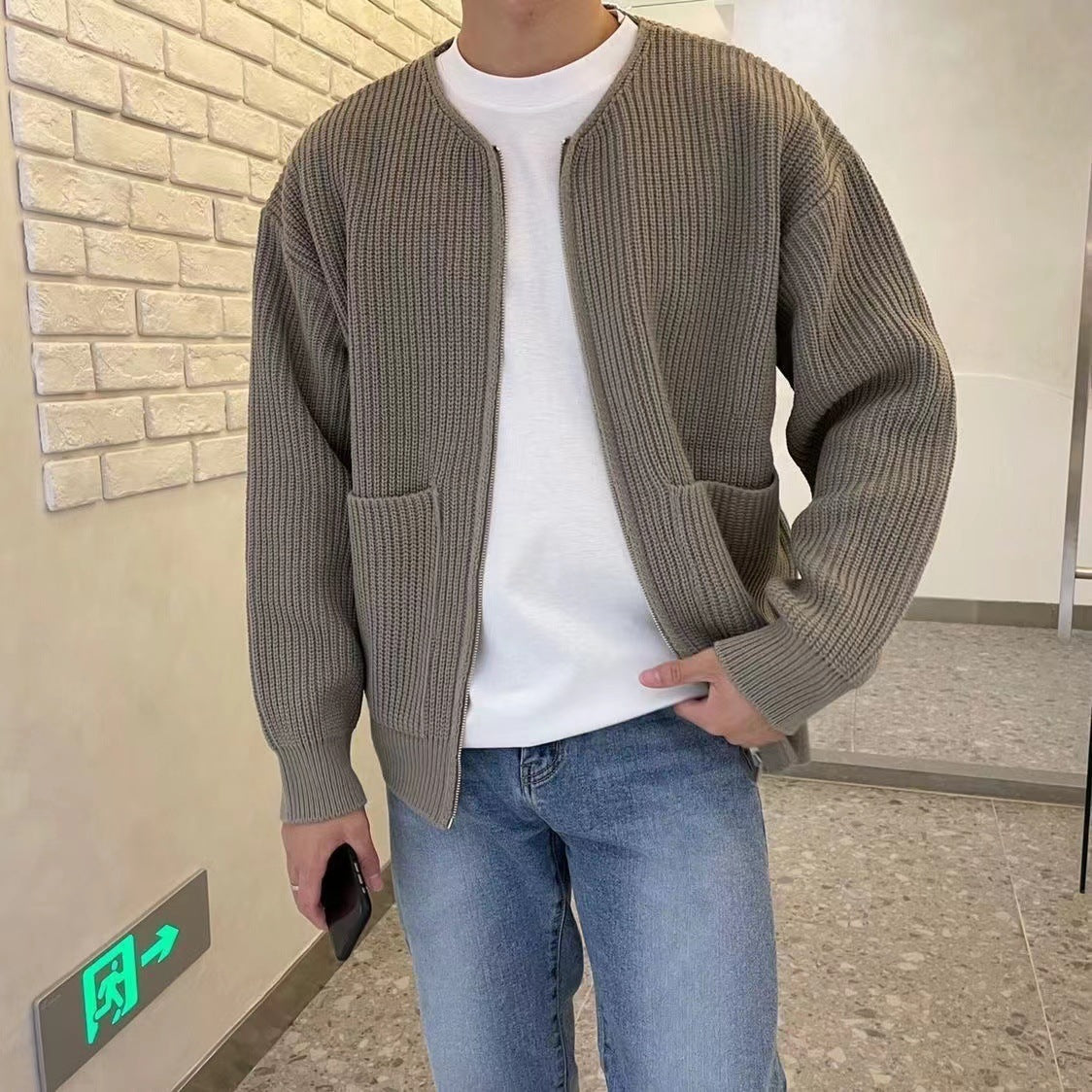 Julien – Cardigan Uomo con Cerniera e Collo Alto