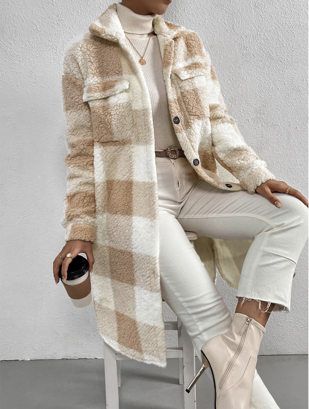 Debora – Cappotto in Velluto di Lana a Quadri