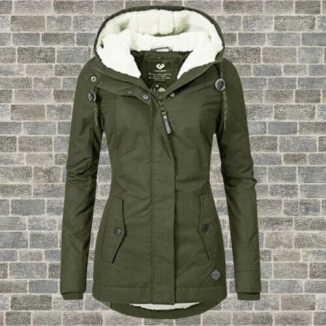 Adelina – Cappotto in Cotone Plissettato con Cappuccio