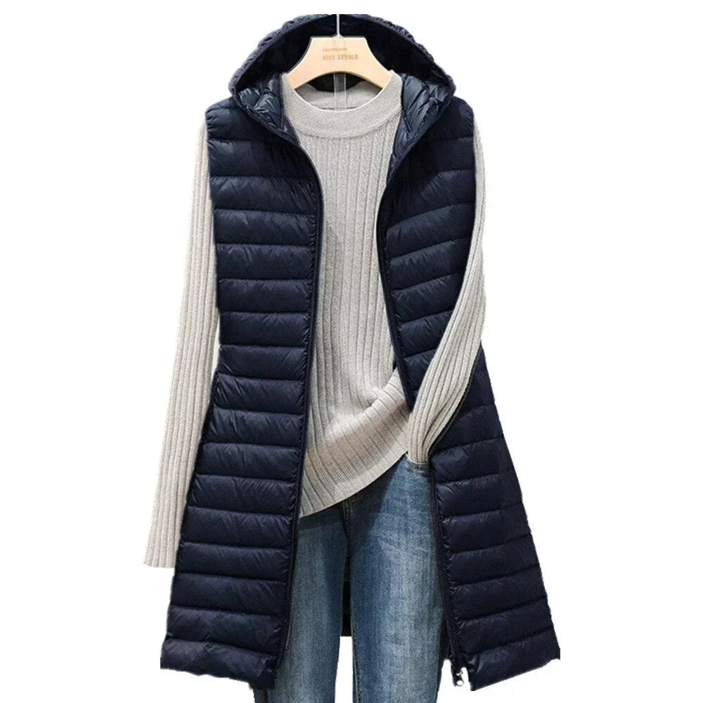 Carla – Gilet Donna con Cappuccio Leggero e Versatile Blu scuro