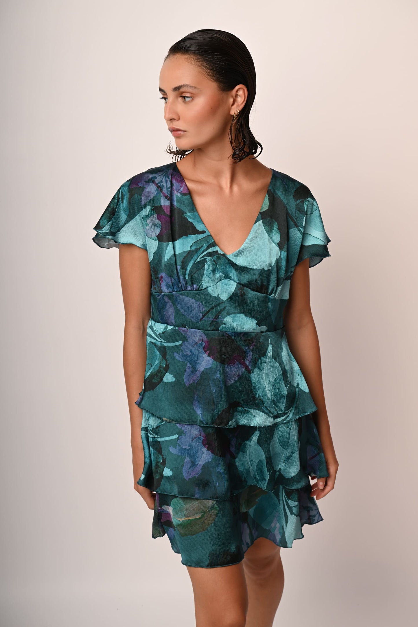 Carolina – Mini Abito a Balze con Stampa Floreale 2