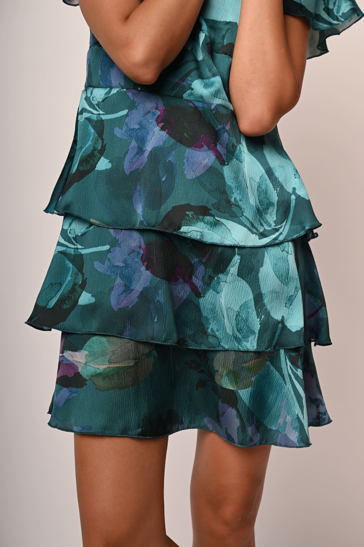 Carolina – Mini Abito a Balze con Stampa Floreale 4