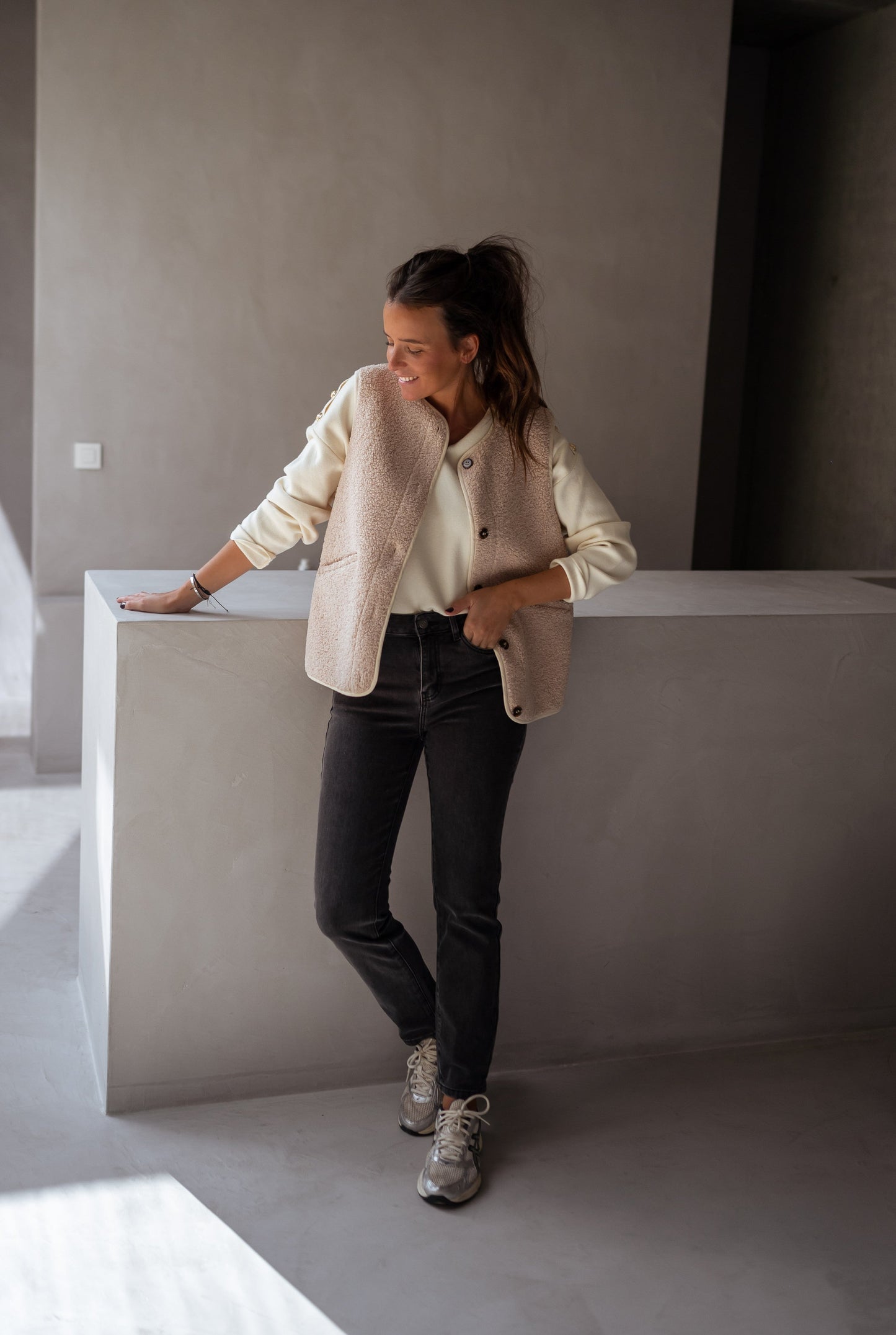 Crocetta – Gilet Donna Elegante in Morbido Tessuto Kaki