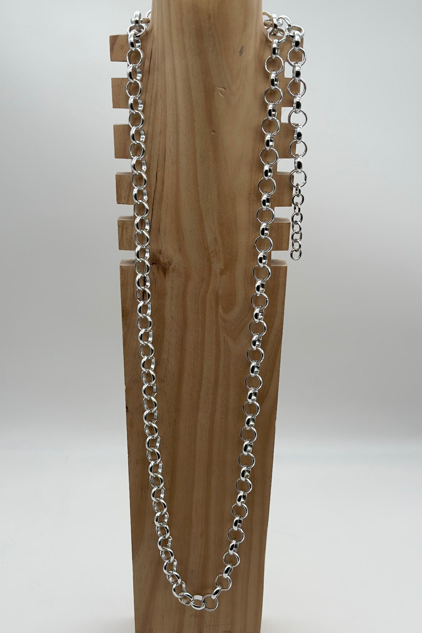 Loredana – Collana Lunga Ideale Per Valorizzare Ogni Outfit
