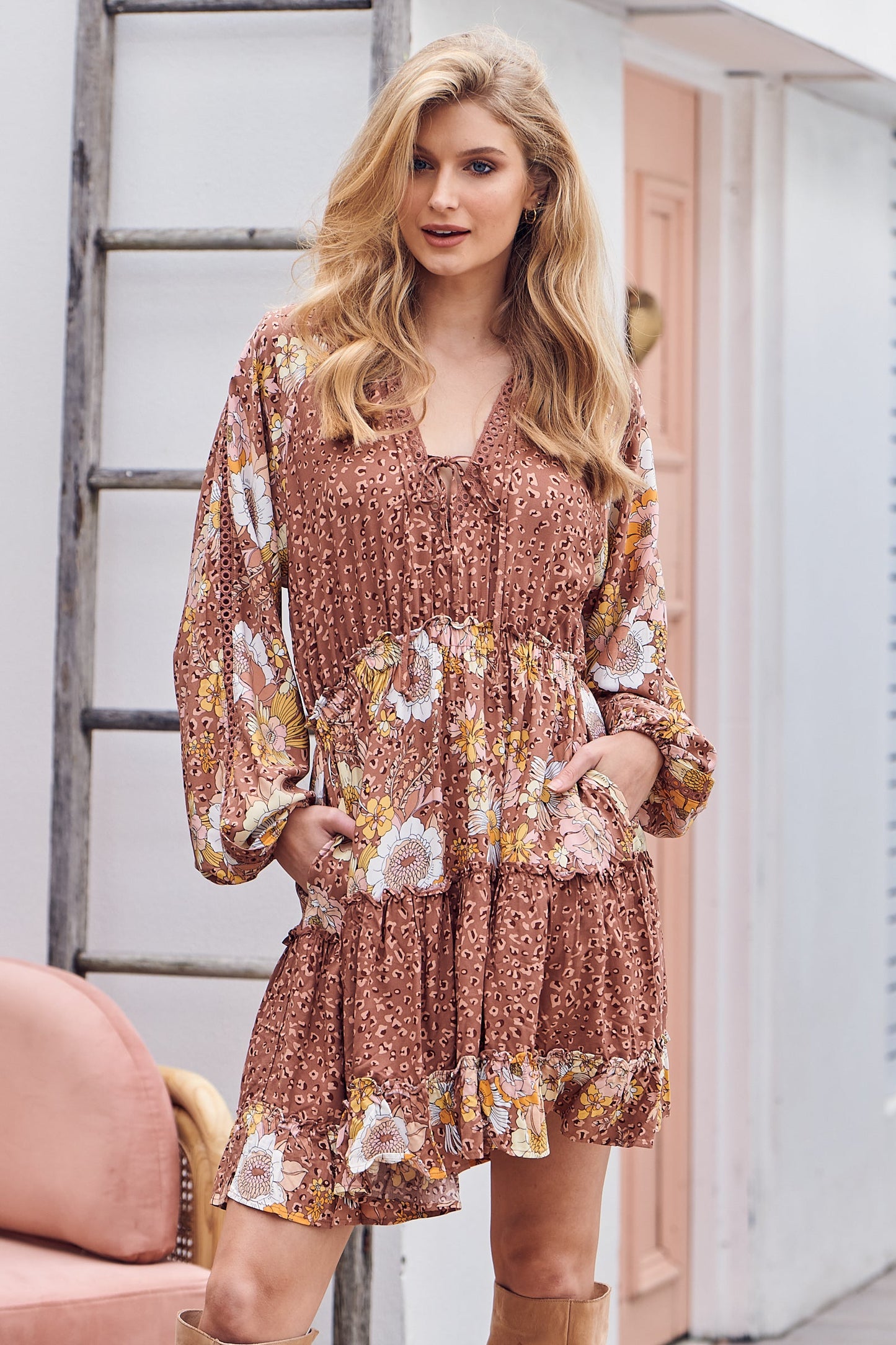 Diletta – Abito Camelia Elegante e Femminile 4