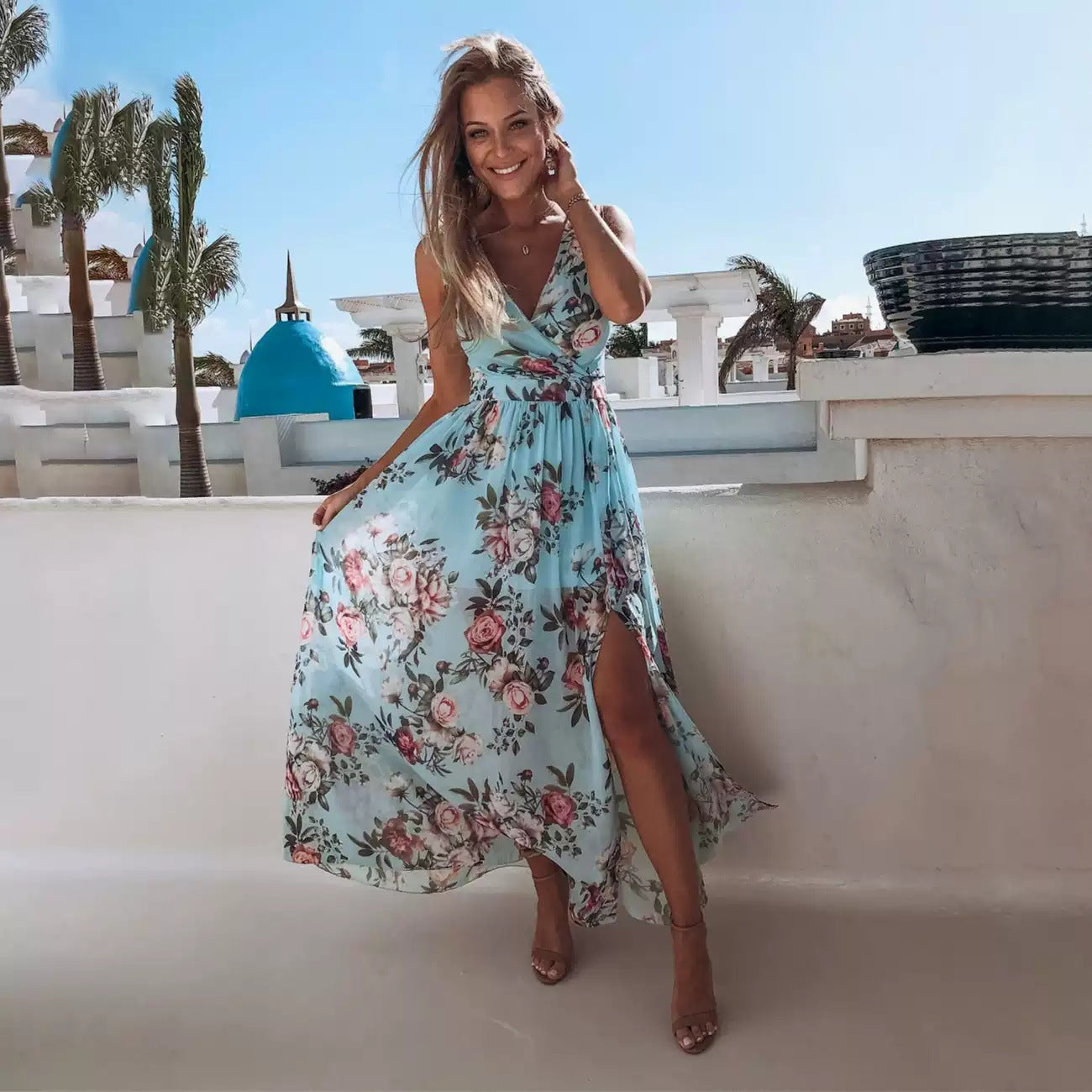 Fabiola – Vestito Lungo Floreale Monospalla con Spacco Azzurro