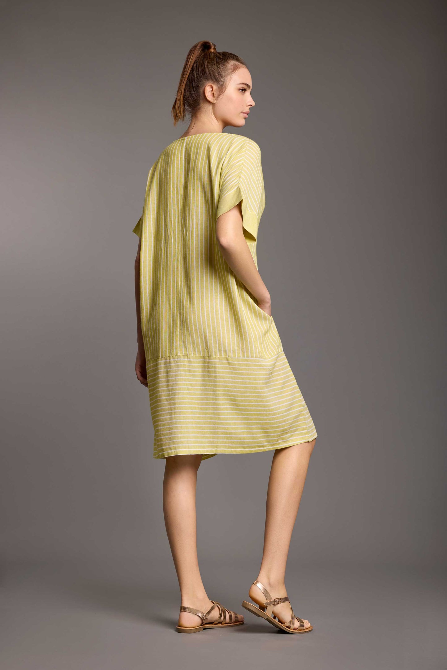 Francesca – Abito Gessato in Misto Lino Stile Nives 5