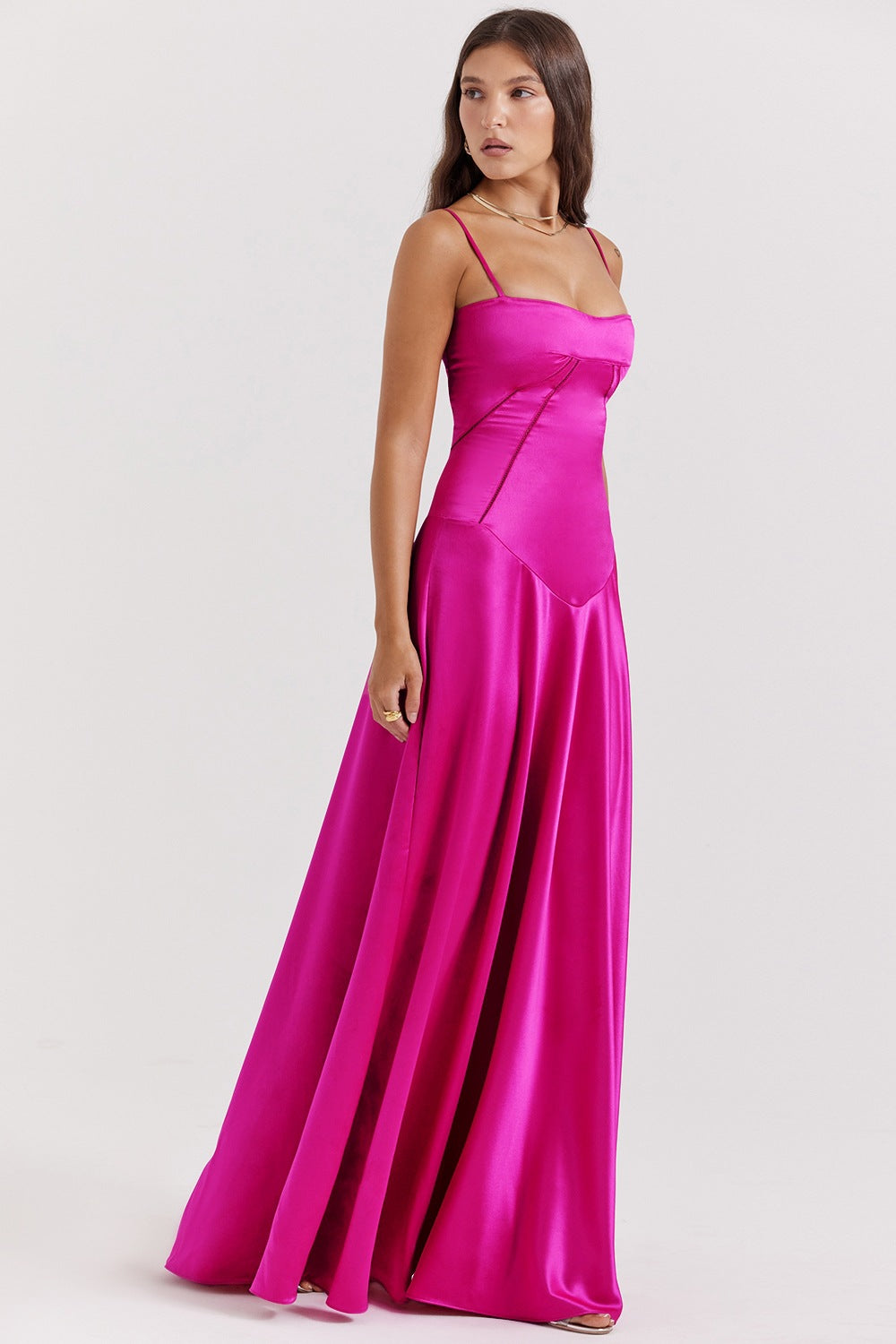 Francesca – Abito da Sera in Raso Lucido con Vita Cut-Out Rosa scuro