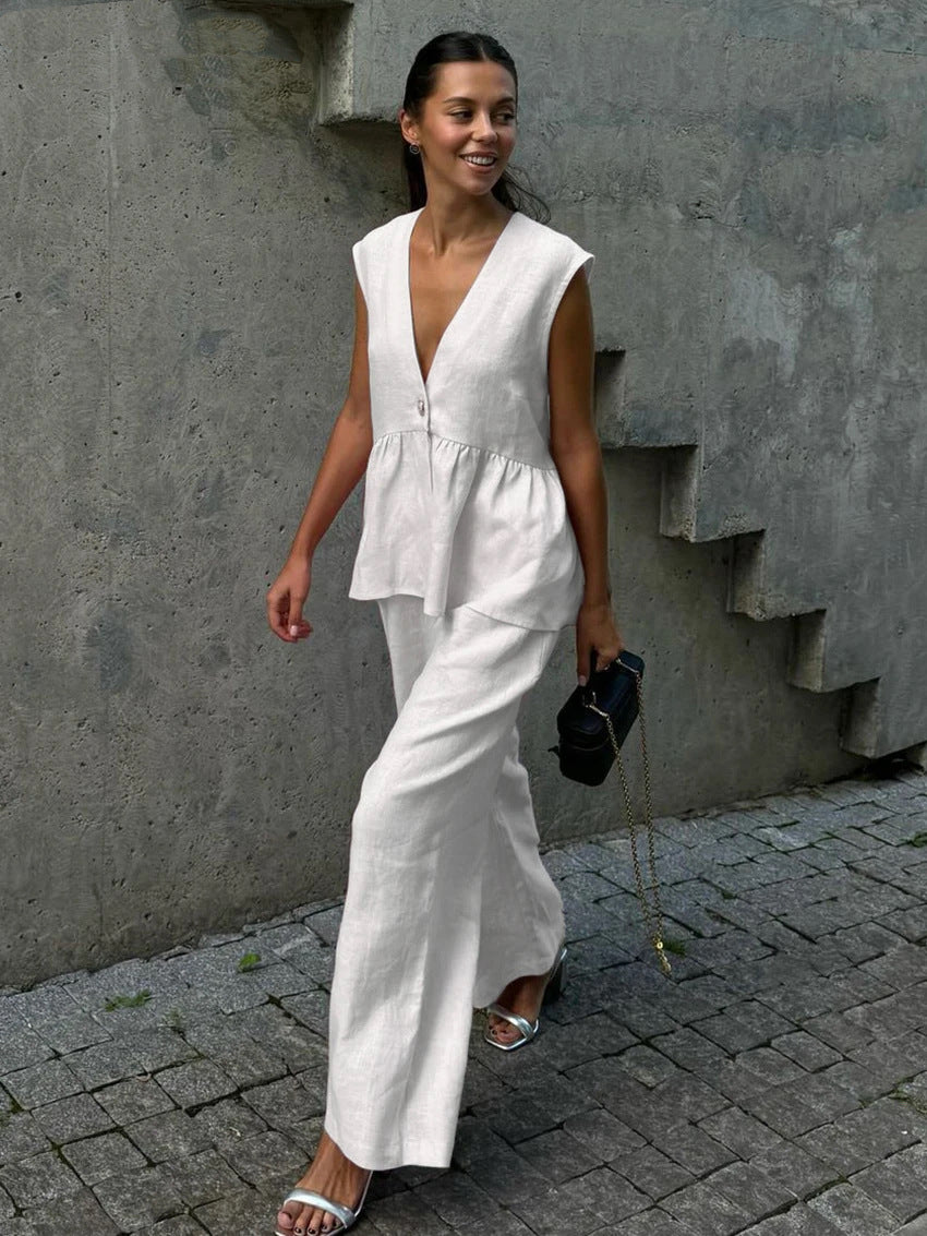 Giovinetta – Completo in Lino con Top a V e Pantaloni Palazzo Bianco