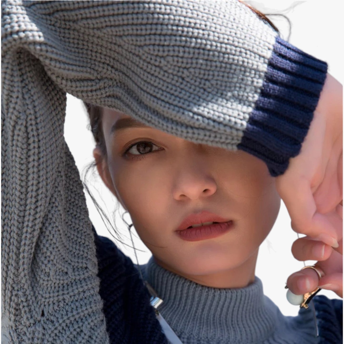 Janine – Maglione in Alpaca Blu a Maglia Grossa