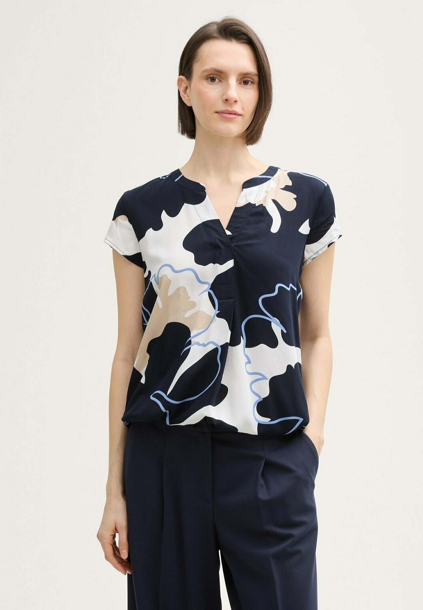 Haydee – T-shirt con Stampa Floreale Oversize
