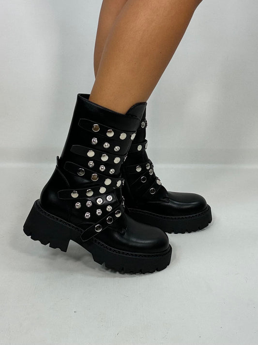 Juliana - Anfibi Neri con Dettagli Metallici