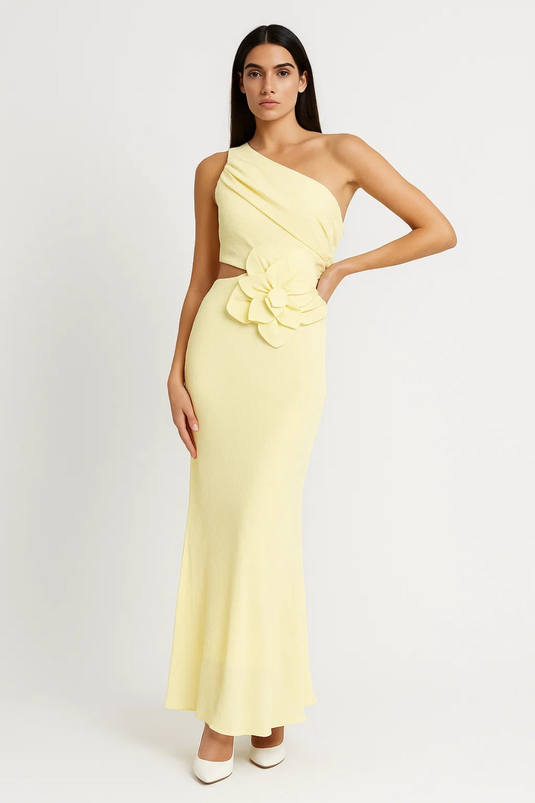 Jeanette – Abito Lungo Monospalla con Fiore 3D Giallo