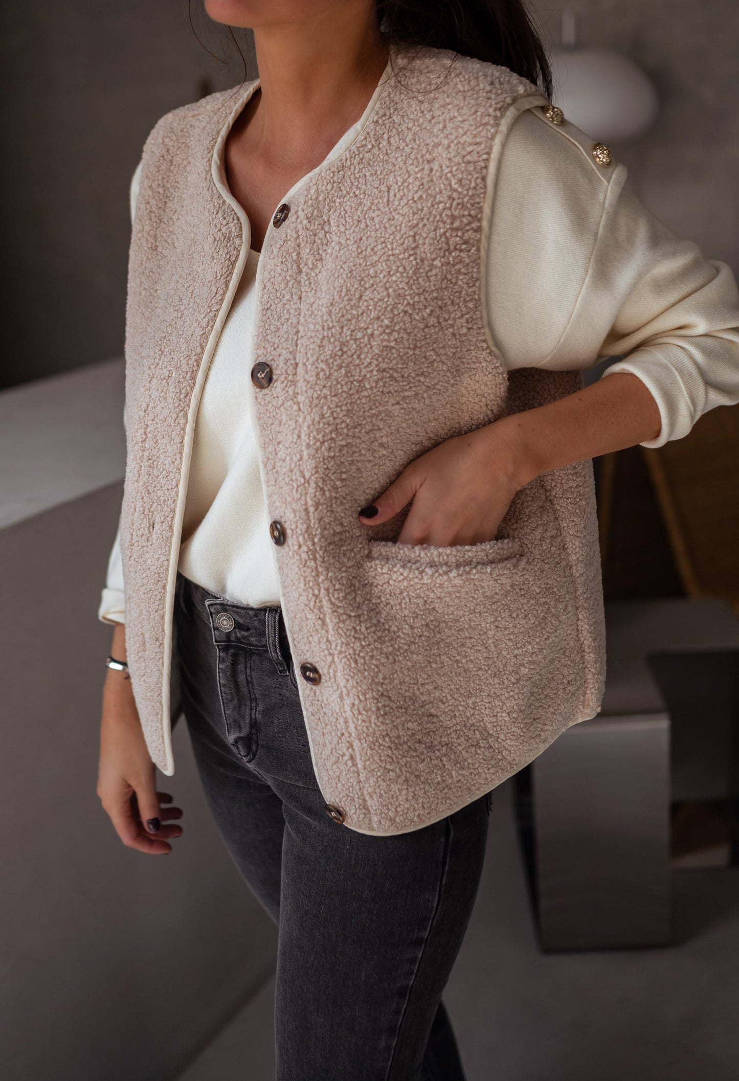 Crocetta – Gilet Donna Elegante in Morbido Tessuto