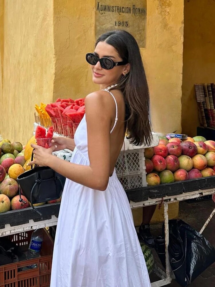 Milena – Abito Lungo Bianco Elegante con Schiena Scoperta Bianco