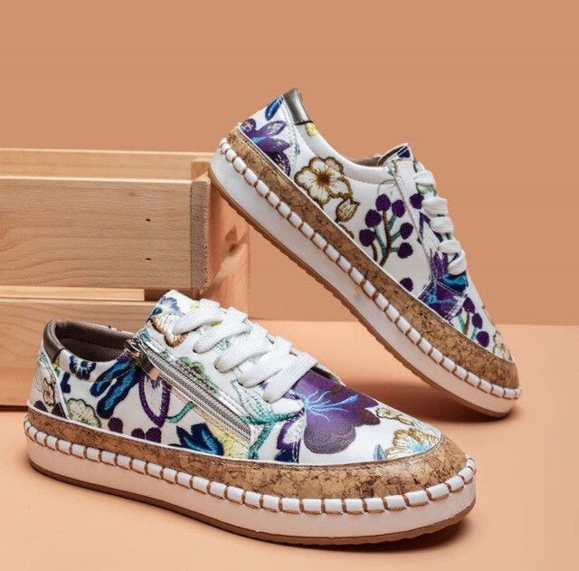 Pacifica – Sneakers con Fiori Ricamati Donna Blu Flora