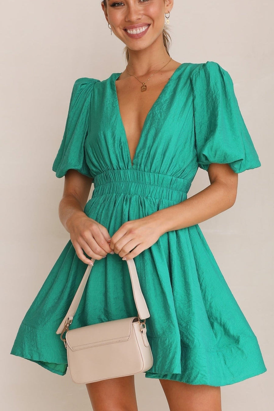 Quinzia - Mini abito corto elegante da donna Verde