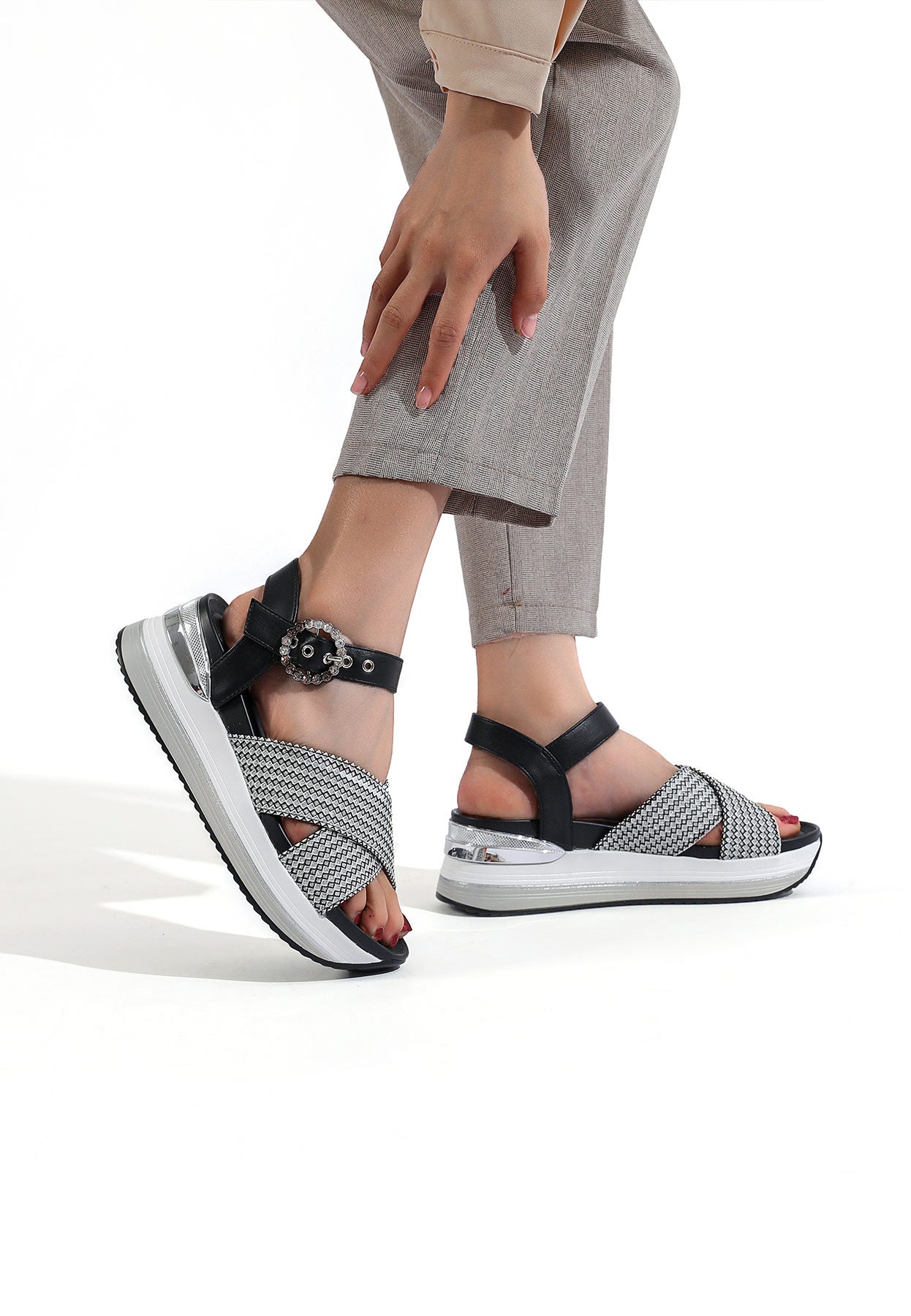 Renza - Sandali con zeppa plateau in ecopelle donna Nero