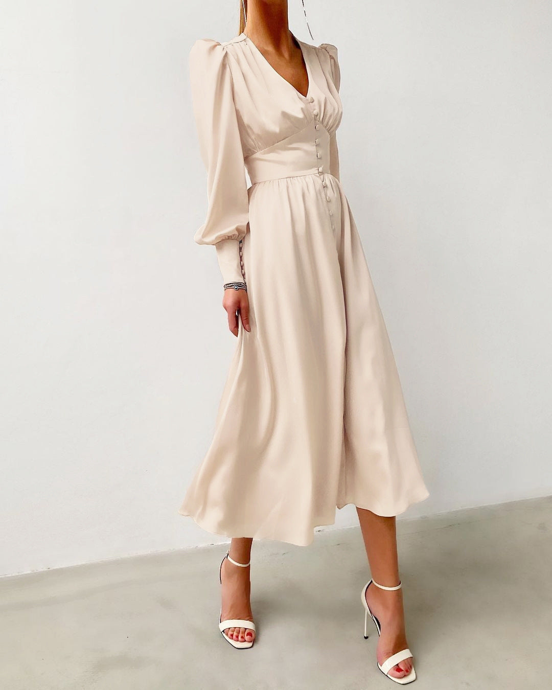 Tinni - Abito midi in raso elegante da donna