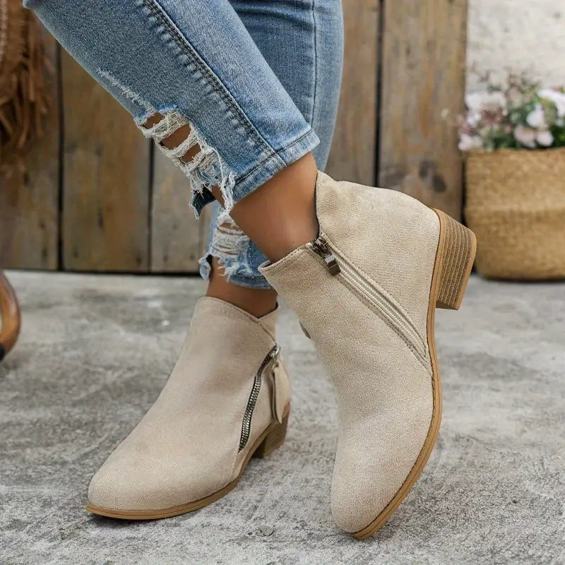 Samanta - Stivali eleganti con cerniera da donna Beige