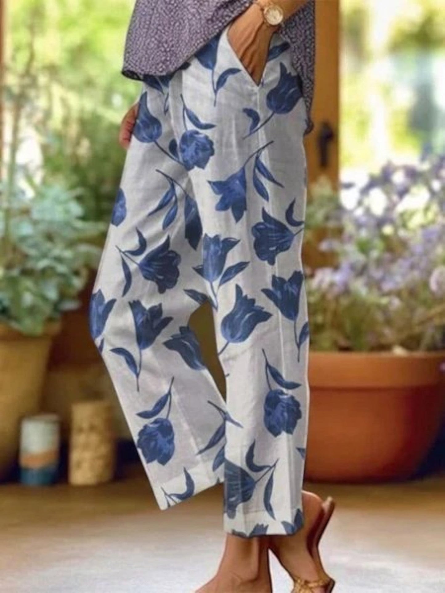 Sidonia - Pantaloni estivi floreali da donna Blu Orchidea
