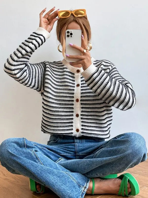 Ursula - Cardigan Autunnale a Righe con Bottoni