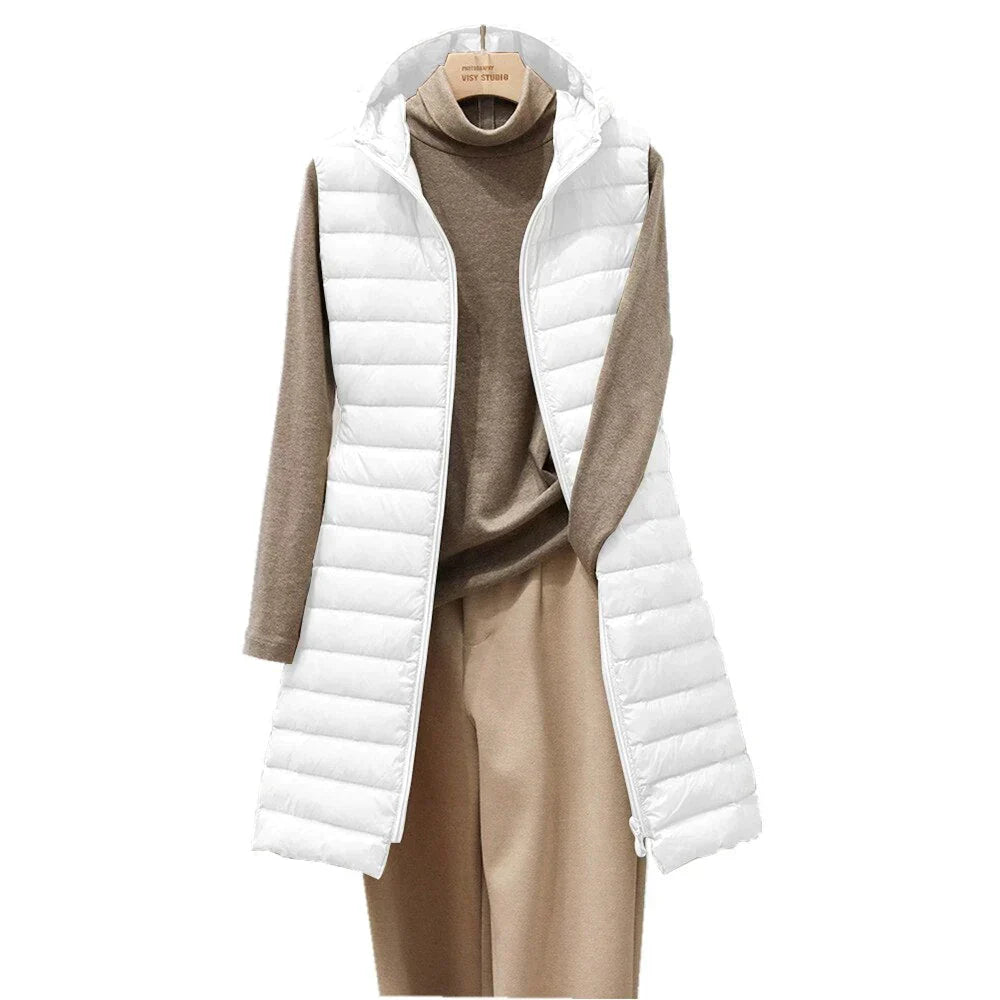 Carla – Gilet Donna con Cappuccio Leggero e Versatile