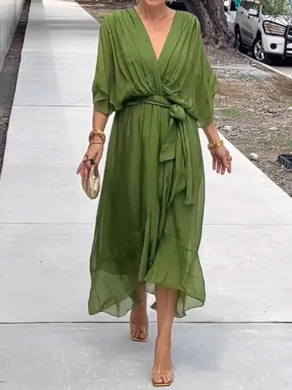 Veronika- Elegantes und stilvolles Kleid aus Seidenmusselin V-Ausschnitt Verde