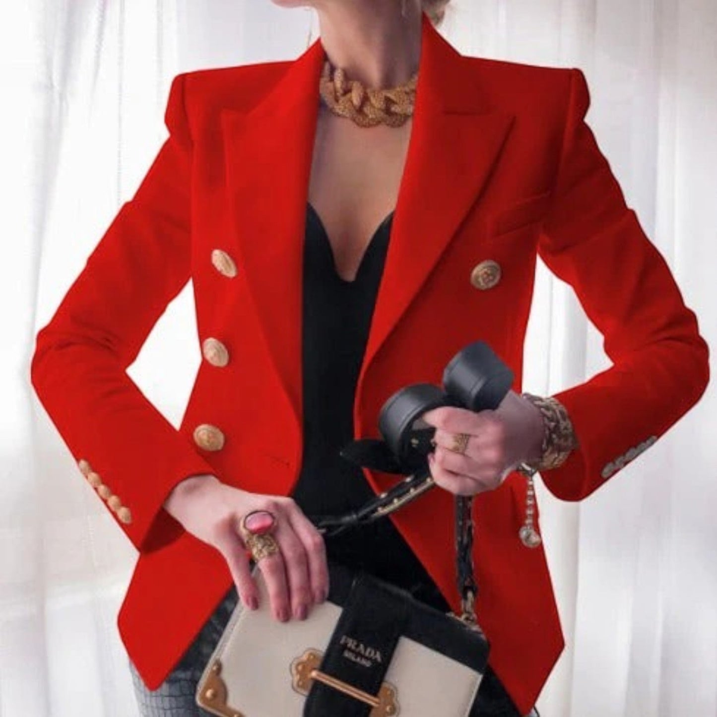 Ursula – Blazer Elegante con Bottoni Stile Femminile