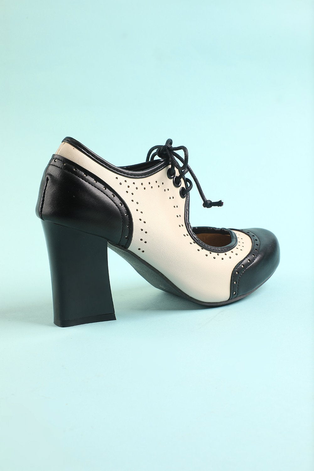 Helena - Tacchi alti retrò dal design elegante e confortevole