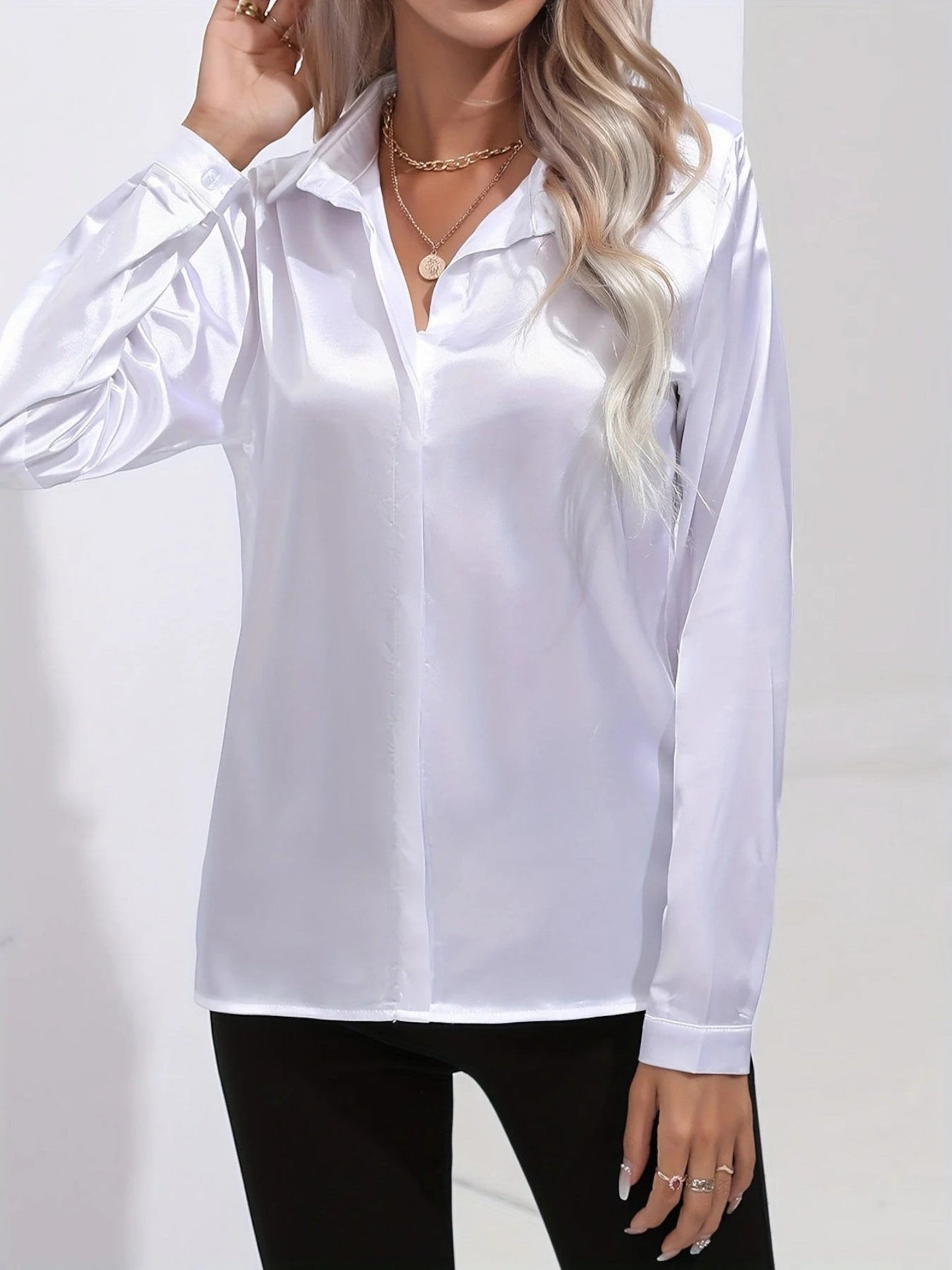 Hadria – Camicia Elegante e Lucida da Donna