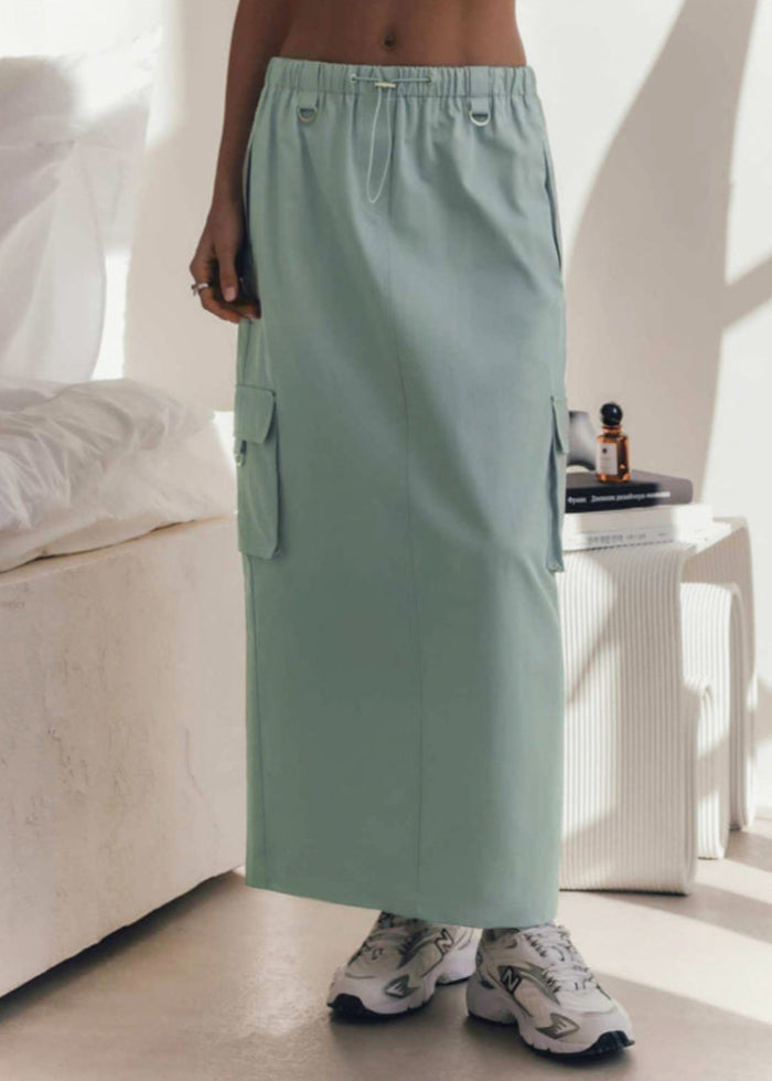 Patrizia – Gonna Alta con Cordino e Tasche Estive