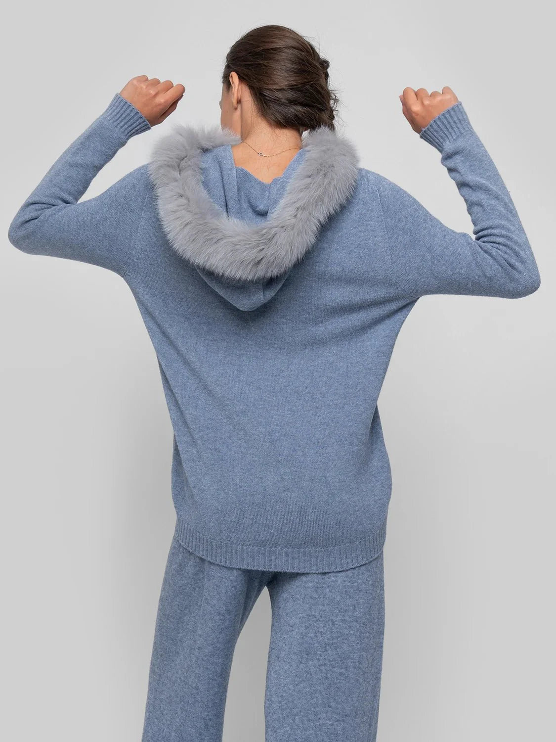 Rosolino - Completo ceruleo con cappuccio bordato elegante