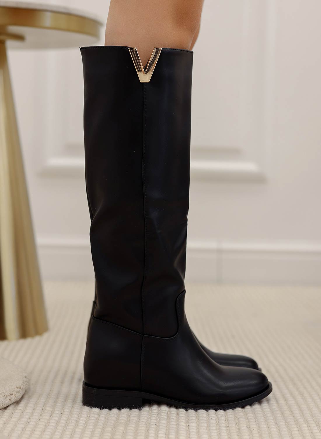 Ivana – Stivali Neri da Donna con Zeppa Interna