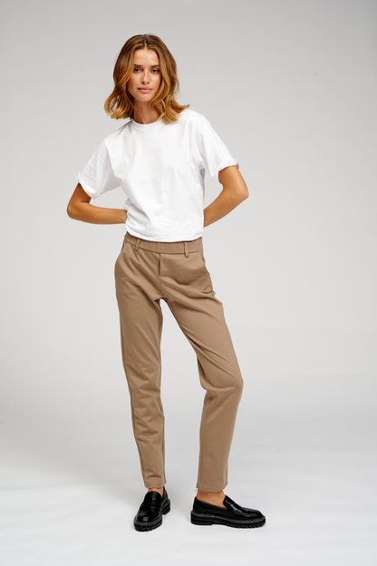 Quinella - Pantaloni Donna Beige Scuro Eleganti Moderni Versatili