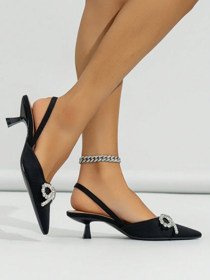 Honesta - Scarpa Tacco Piramide Strass Fiocco Donna Elegante