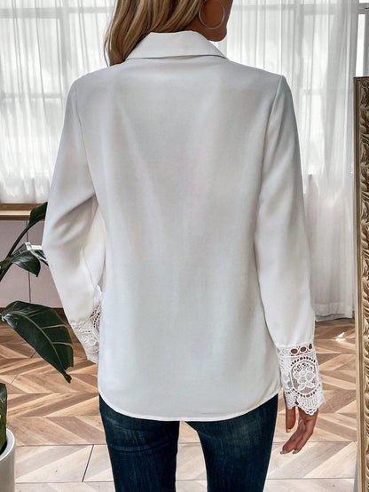 Gioia - Camicia Bordo Volant con Bottoni Donna