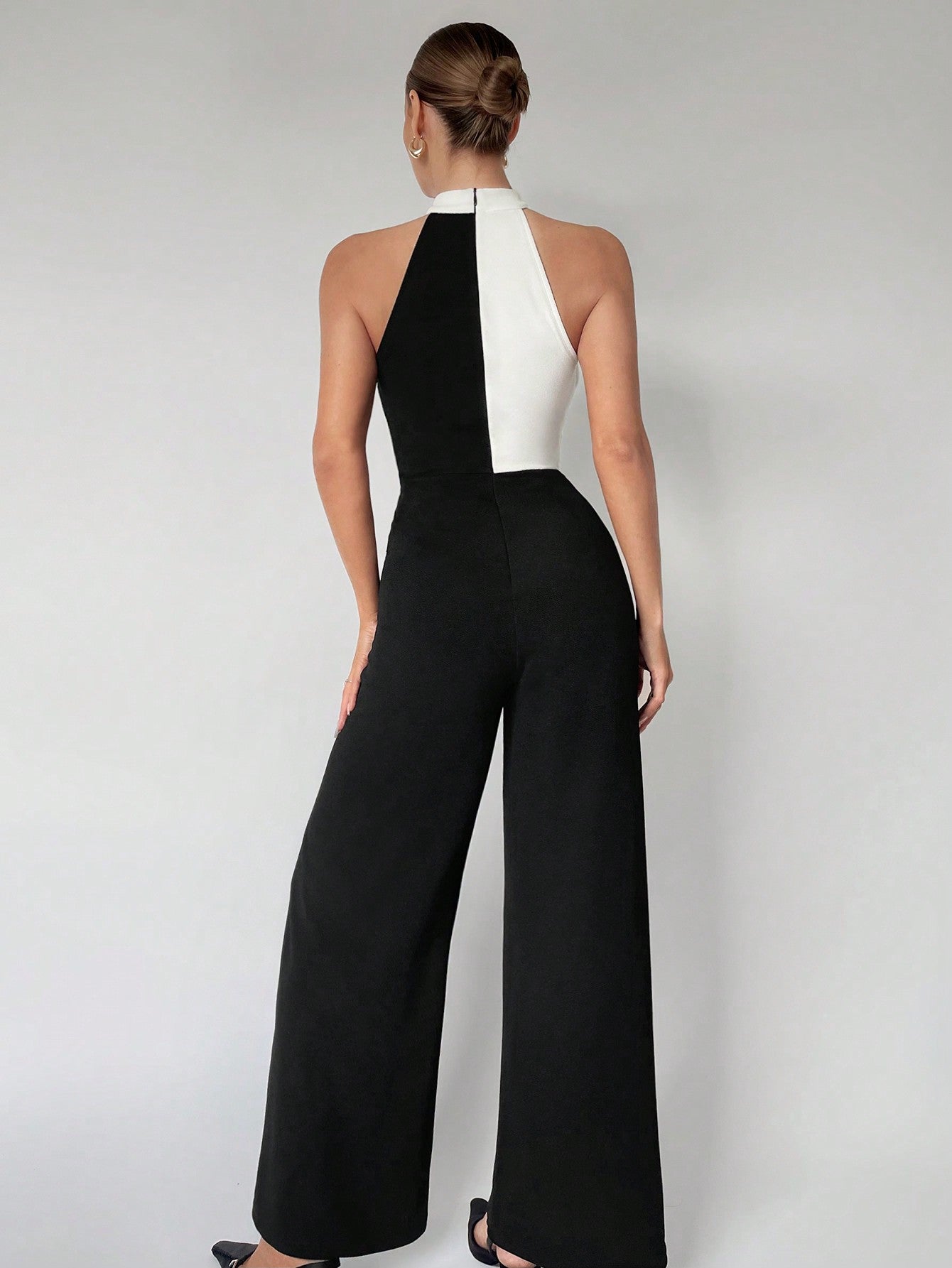 Fiamma - Jumpsuit Asimmetrica a Contrasto Donna
