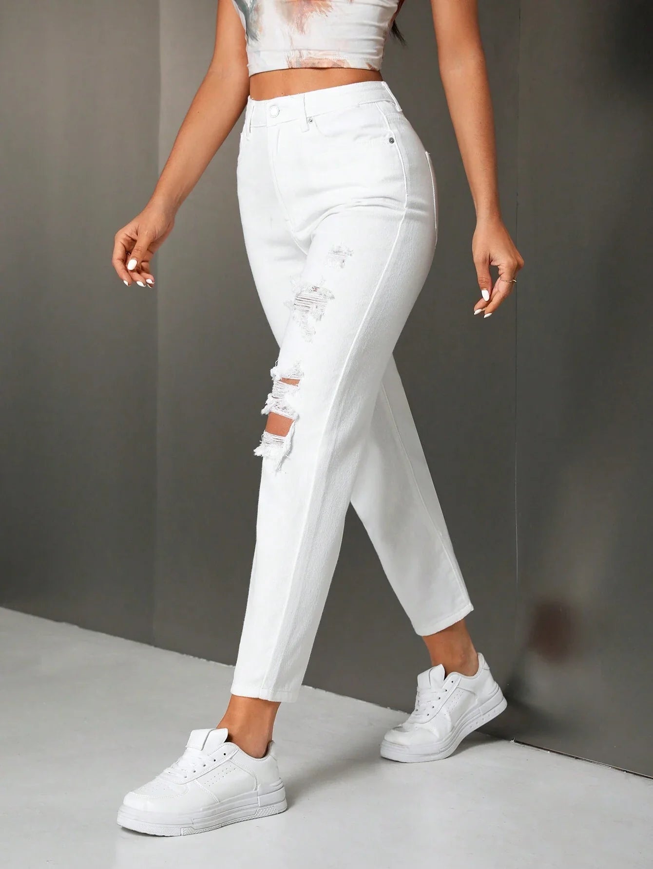 Enza - Jeans Casual Strappati Dritti Donna