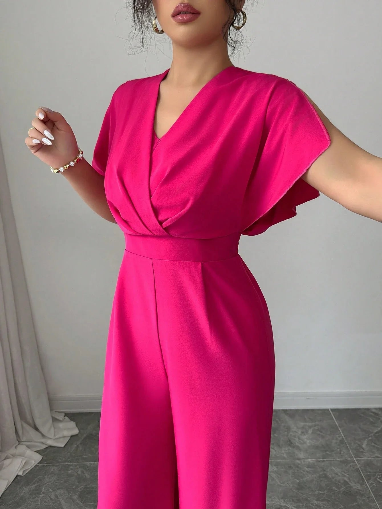 Immacolata - Tuta Elegante Cintura Scollo V Incrociato Donna
