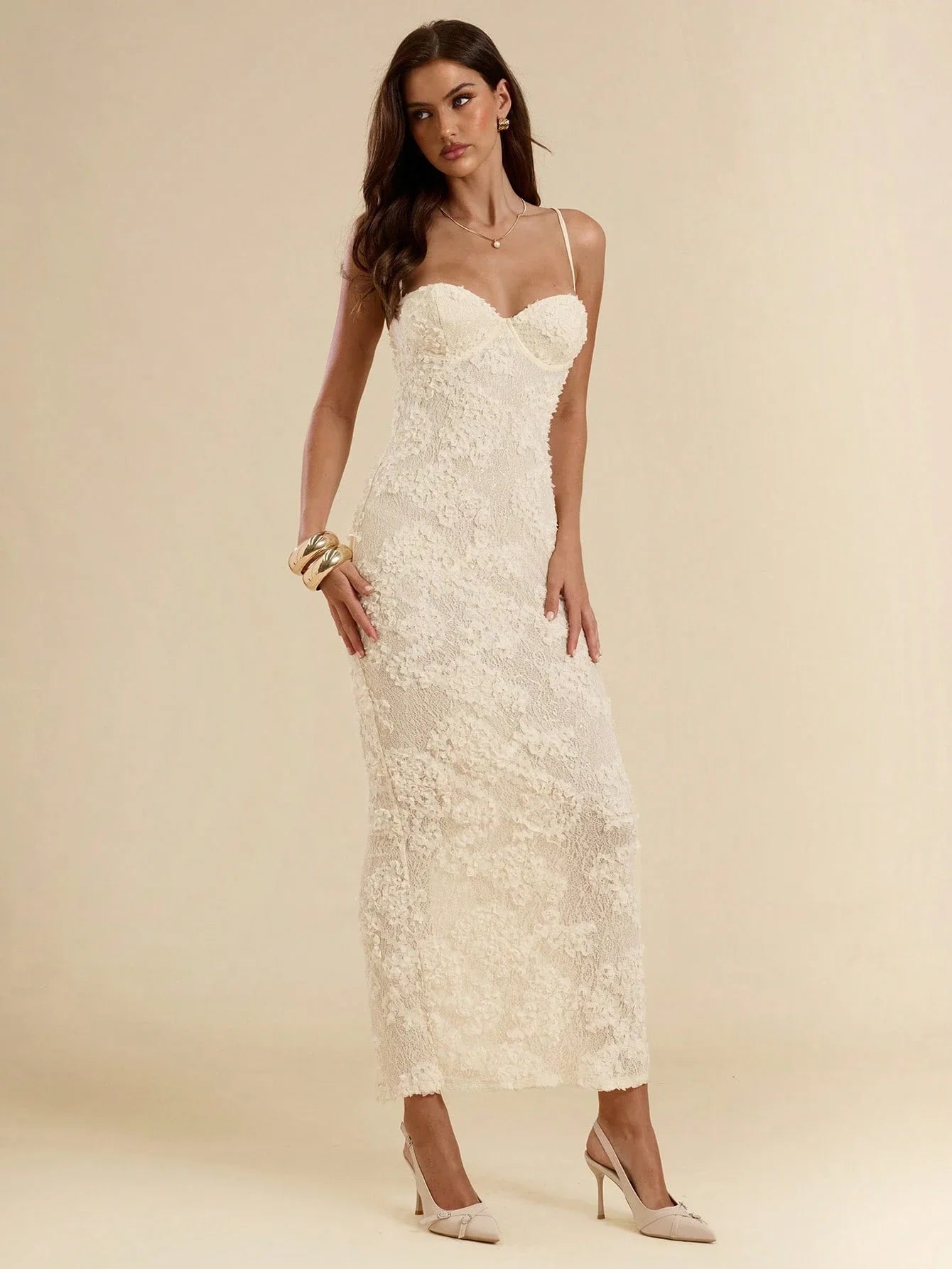 Isadora - Abito Lungo Pizzo Scollo Cuore Donna Elegante