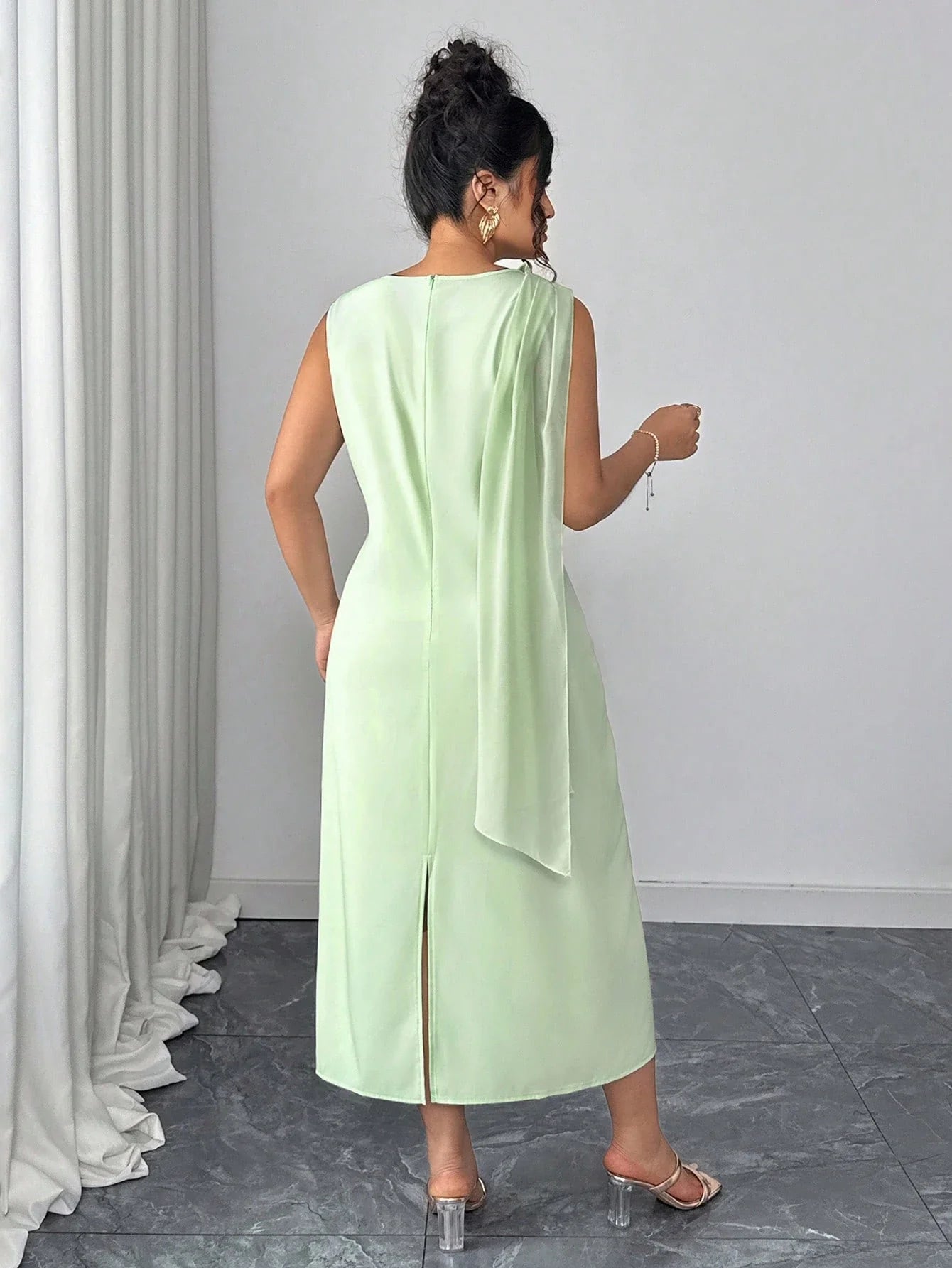 Gabriella - Abito Midi Curvy Collo Francese Increspato Donna