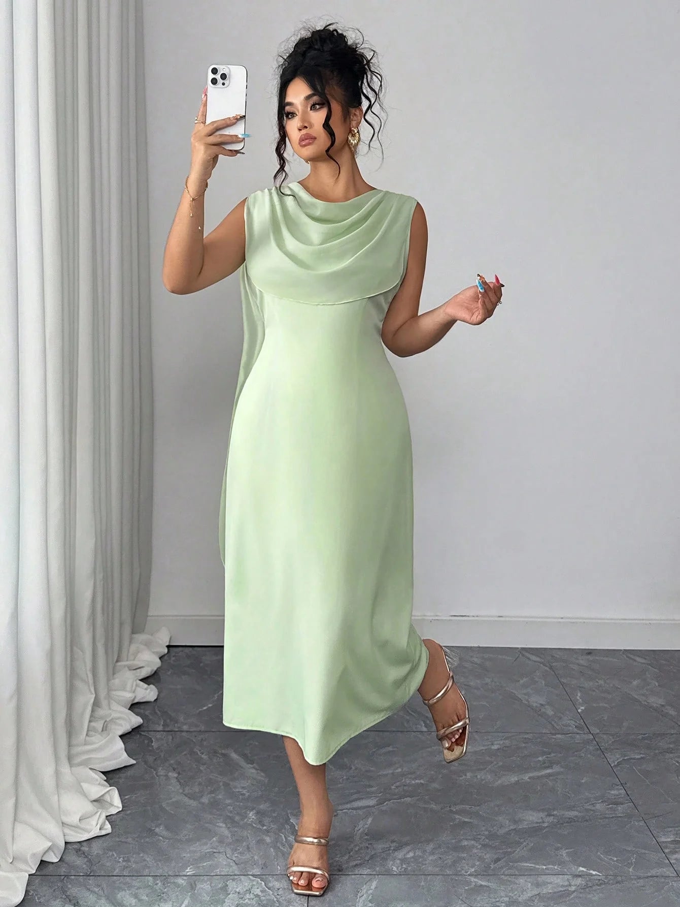 Gabriella - Abito Midi Curvy Collo Francese Increspato Donna