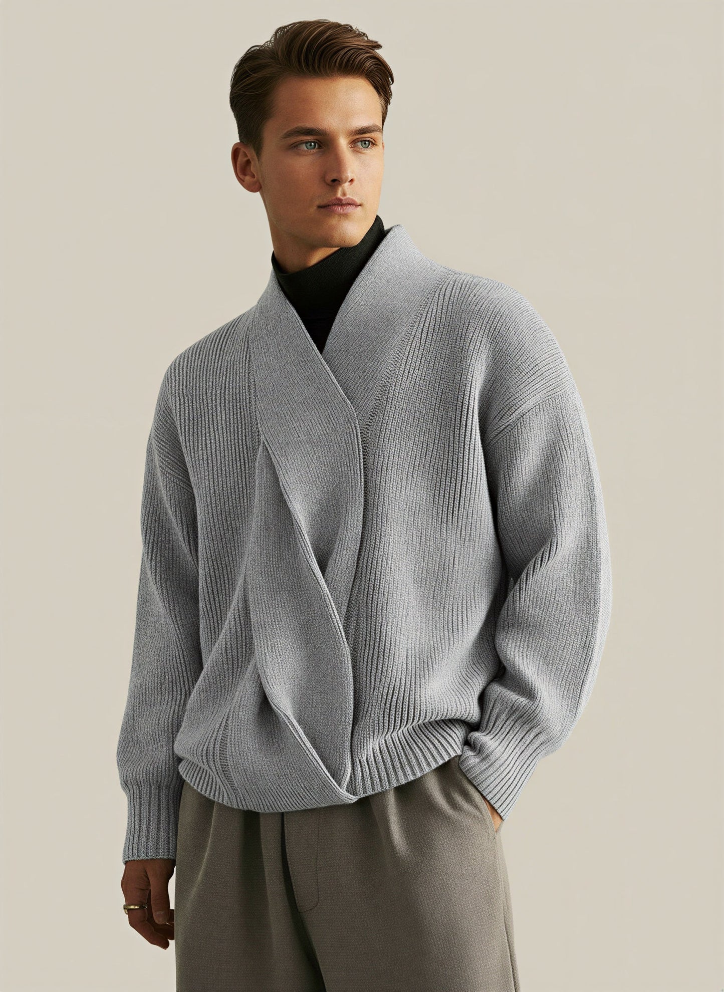 Jaxon – Maglione Uomo con Scollo Incrociato Contemporaneo