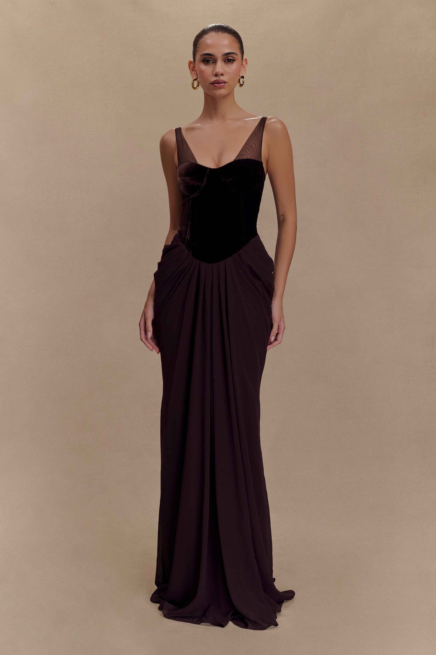 Menilda – Roxanne Abito Maxi con Corsetto in Velluto Cacao