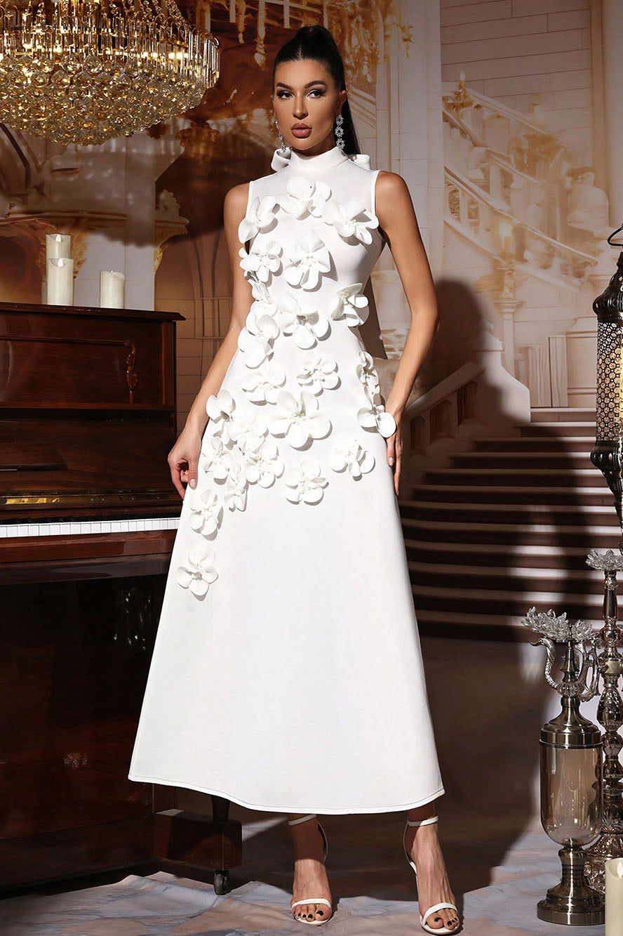 Quinora - Abito Maxi Senza Maniche Ricamo Floreale Donna